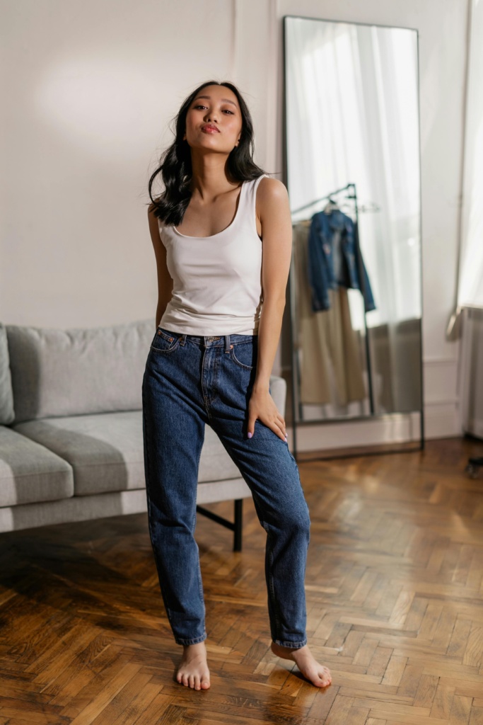 Top Bianco Senza Maniche – Fresco e Minimal