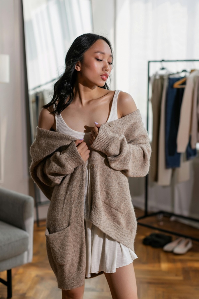 Cardigan Oversize Beige – Morbido, Caldo e Super Versatile