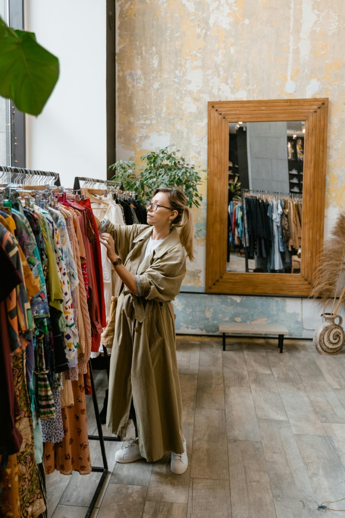 Trench Coat Beige Lungo – Stile Classico e Raffinato per Ogni Occasione