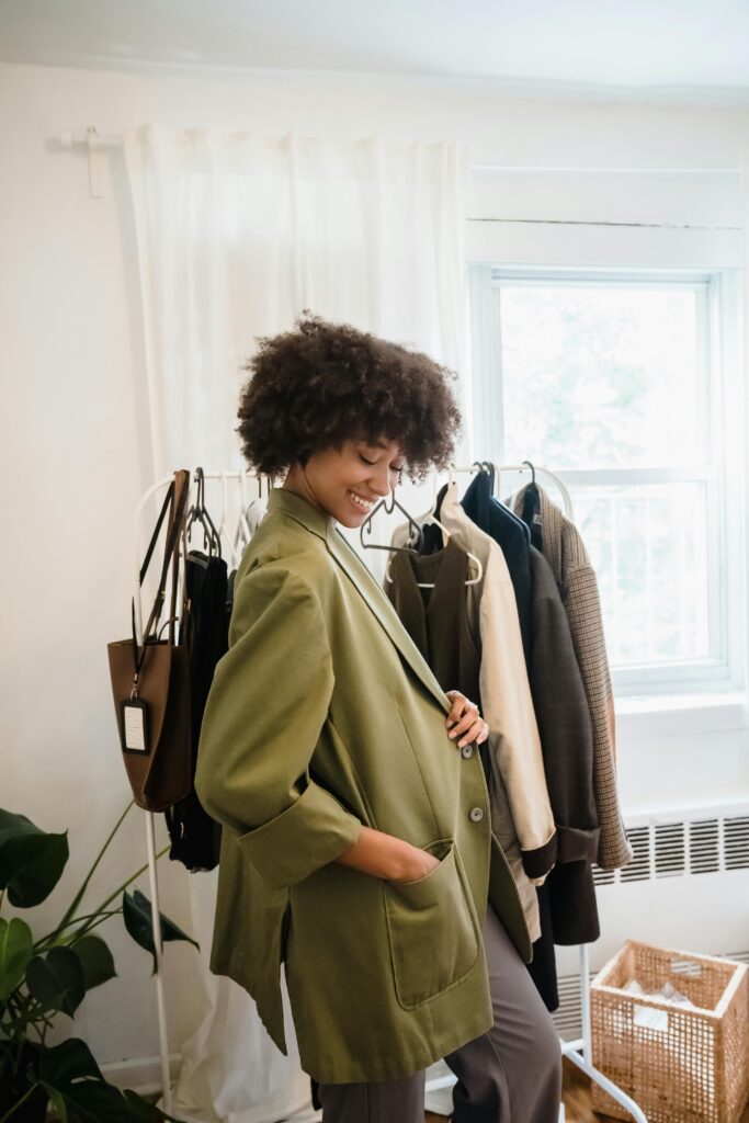 Blazer Oversize Verde Oliva – Eleganza Minimal dal Taglio Maschile